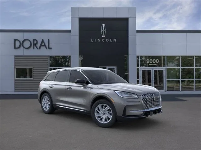 2025 Lincoln Corsair Premiere photo 7