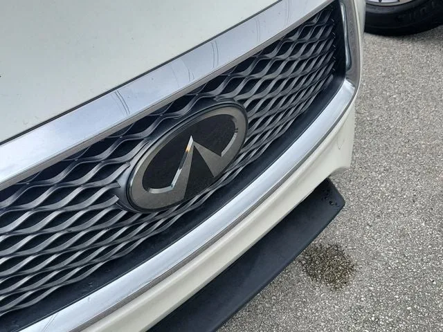 2019 INFINITI QX50 ESSENTIAL photo 9
