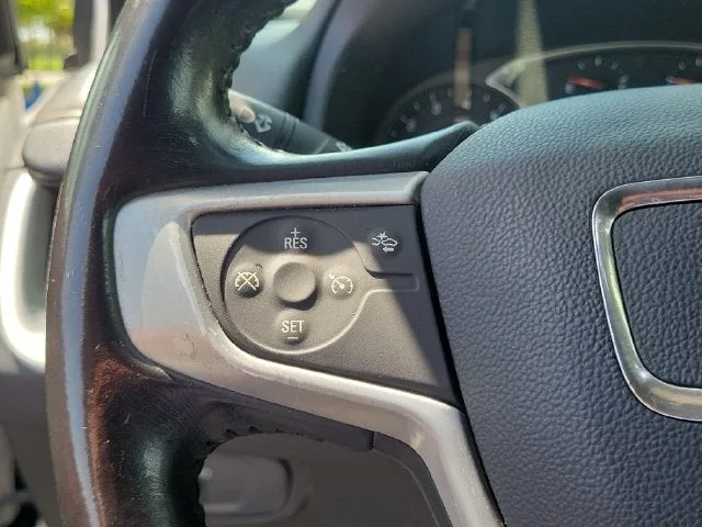 2020 GMC Terrain SLE photo 19