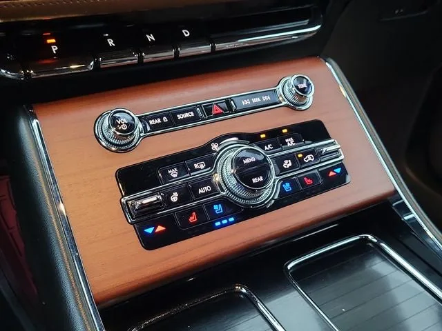 2021 Lincoln Aviator Reserve Premium photo 33