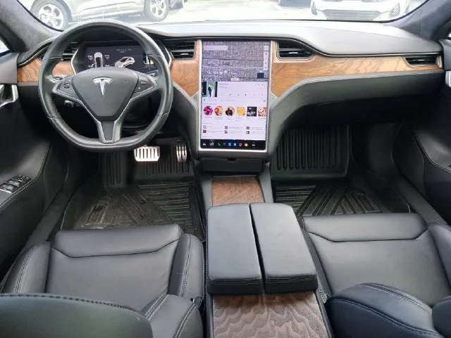 2019 Tesla Model S 75D photo 7