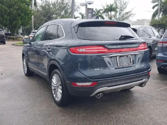 2019 Lincoln MKC Standard photo 3