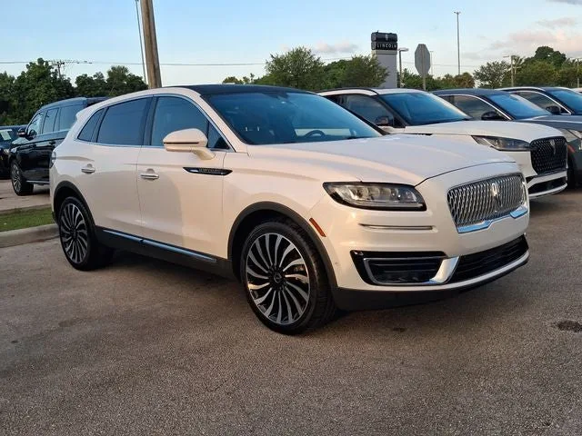 2019 Lincoln Nautilus Black Label photo 23