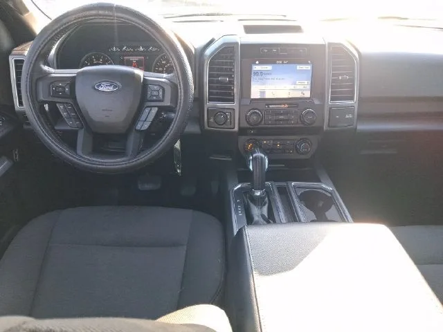 2018 Ford F-150 XLT photo 7