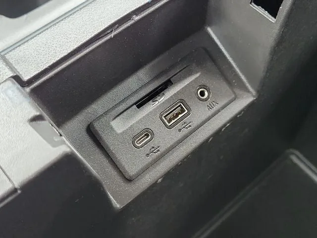 2021 Chevrolet Silverado 1500 LTZ photo 29