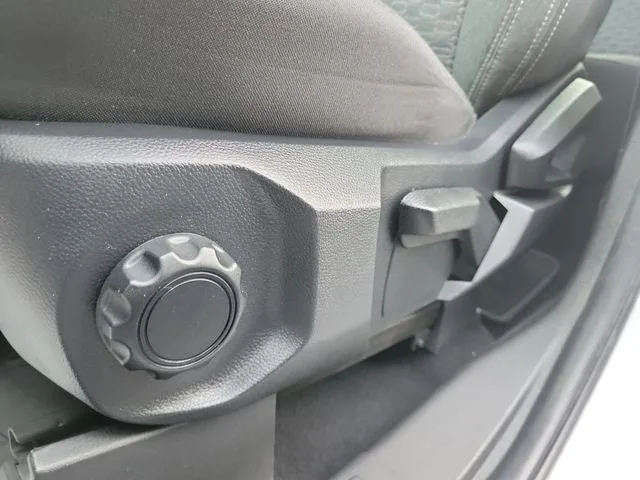 2024 Ford Ranger XL photo 10