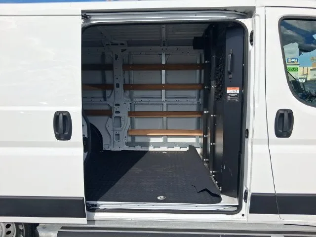 2025 RAM ProMaster 2500 Base photo 7