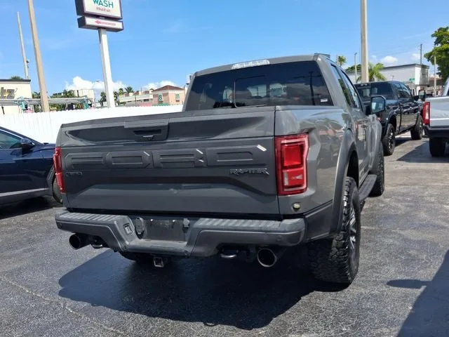 2018 Ford F-150 Raptor photo 4