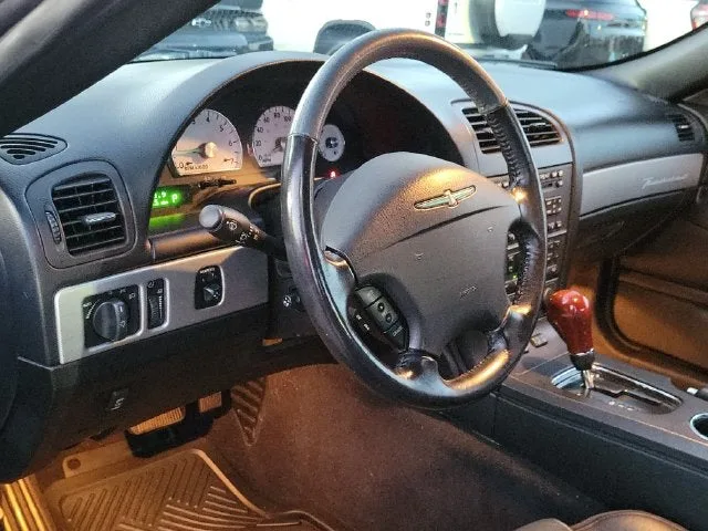 2005 Ford Thunderbird Base photo 10