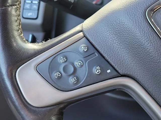 2019 GMC Yukon XL Denali photo 25