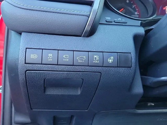 2024 Toyota Camry XSE V6 photo 13