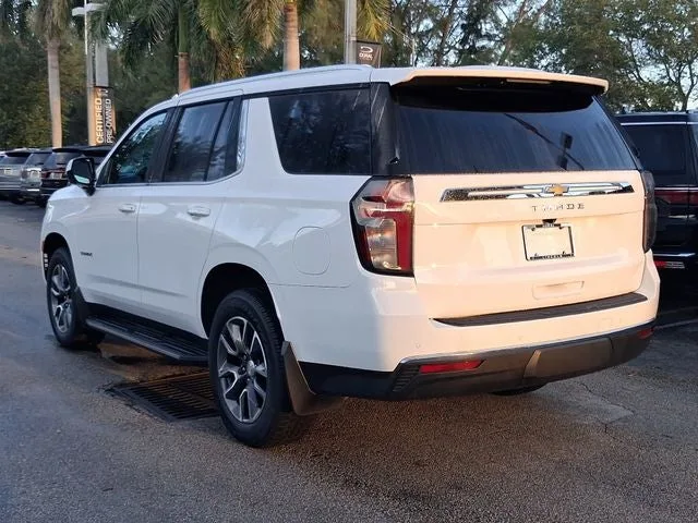 2021 Chevrolet Tahoe LS photo 3