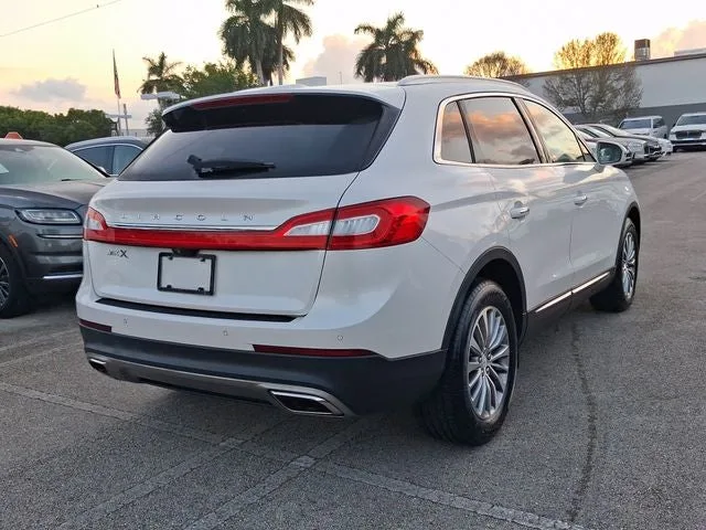 2016 Lincoln MKX Select photo 4