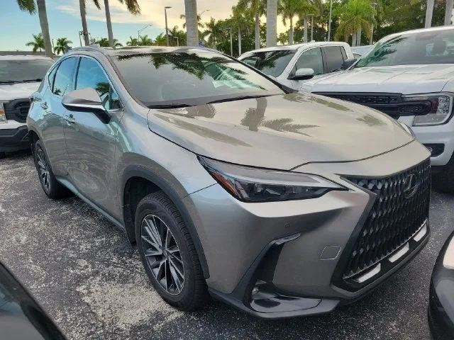 2024 Lexus NX 350 Premium photo 2