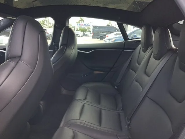 2019 Tesla Model S 75D photo 6