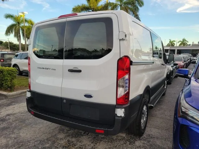 2025 Ford Transit-250 Base photo 3