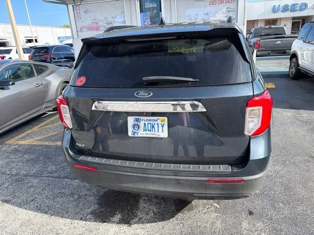 2024 Ford Explorer XLT photo 5
