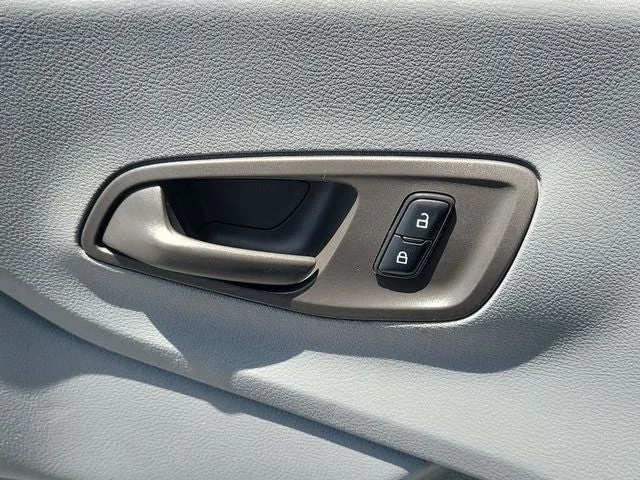 2017 Ford Transit-150 Base photo 22