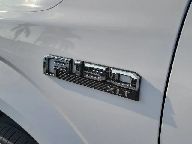 2019 Ford F-150 XLT photo 8