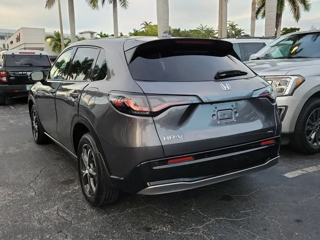 2023 Honda HR-V EX-L photo 4
