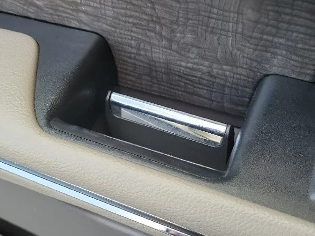 2021 Ford Expedition Limited photo 14