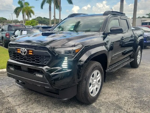 2024 Toyota Tacoma TRD Sport photo 32