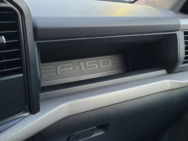 2024 Ford F-150 XL photo 30