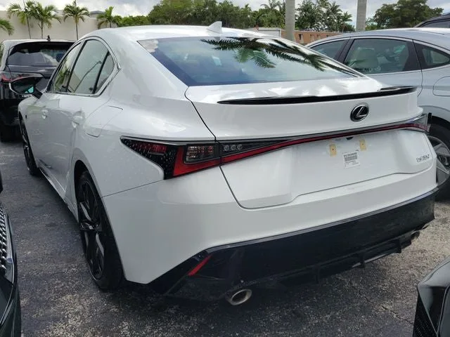 2025 Lexus IS 350 F SPORT Design photo 4