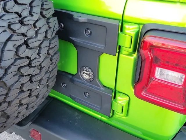 2025 Jeep Wrangler Rubicon 392 photo 8
