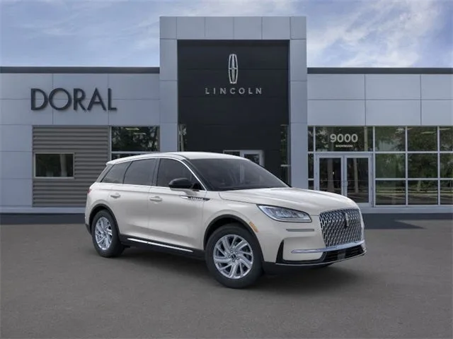 2024 Lincoln Corsair Premiere photo 7