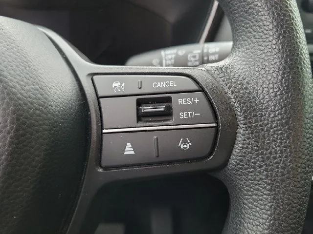 2025 Honda CR-V LX photo 18