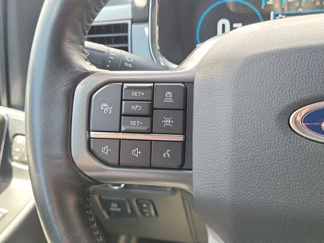 2021 Ford F-150 Lariat photo 21