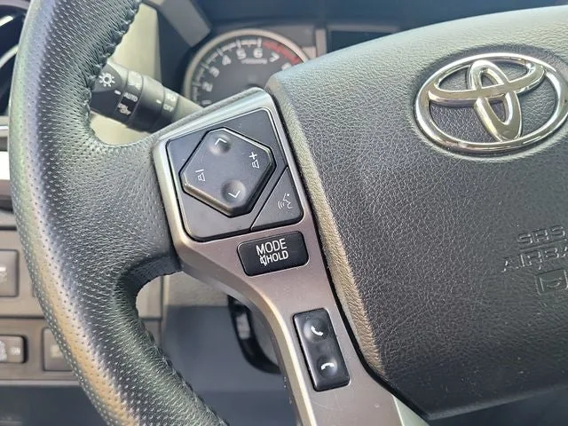2021 Toyota Tacoma SR5 V6 photo 21