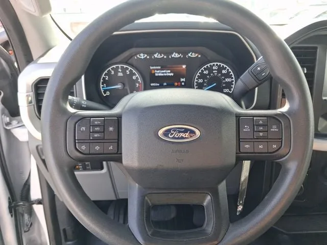 2022 Ford F-150 XL photo 13