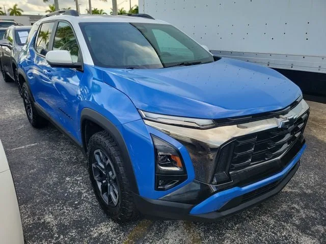 2025 Chevrolet Equinox ACTIV photo 2