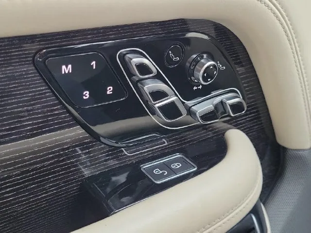 2018 Land Rover Range Rover 5.0L V8 Supercharged Autobiography photo 15