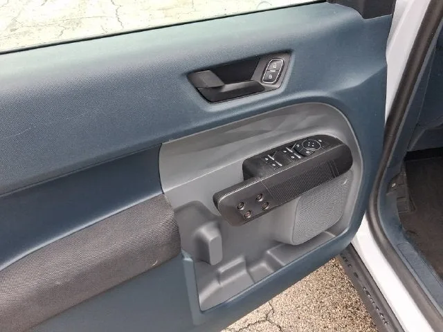 2025 Ford Maverick XL photo 13