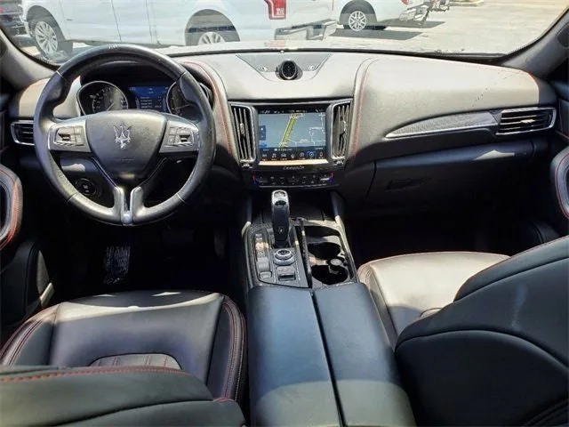 2019 Maserati Levante Base photo 13