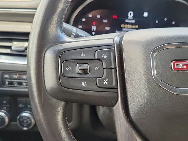 2022 GMC Yukon AT4 photo 19