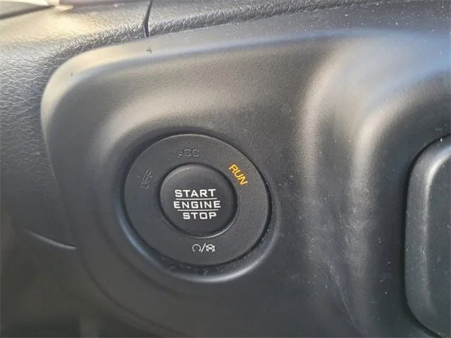 2020 Jeep Gladiator Sport photo 15