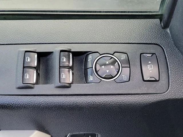 2019 Ford F-250SD Lariat photo 17