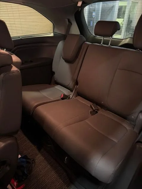 2022 Honda Odyssey Touring photo 6