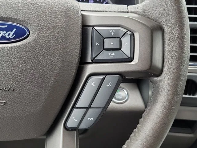 2020 Ford Expedition XLT photo 21