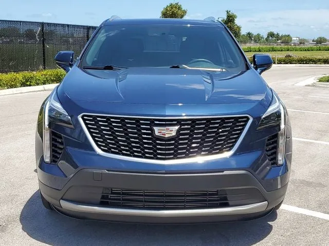 2019 Cadillac XT4 Premium Luxury photo 2