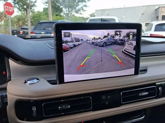 2020 Lincoln Aviator Standard Premium photo 21