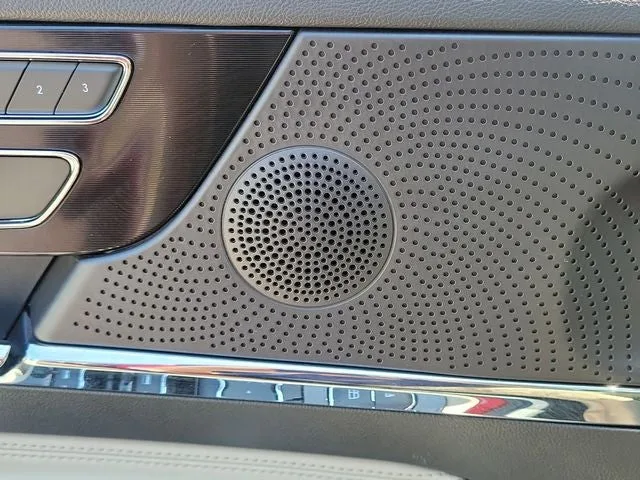 2025 Lincoln Corsair Premiere photo 16