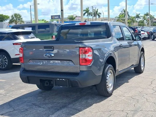 2022 Ford Maverick XL photo 4