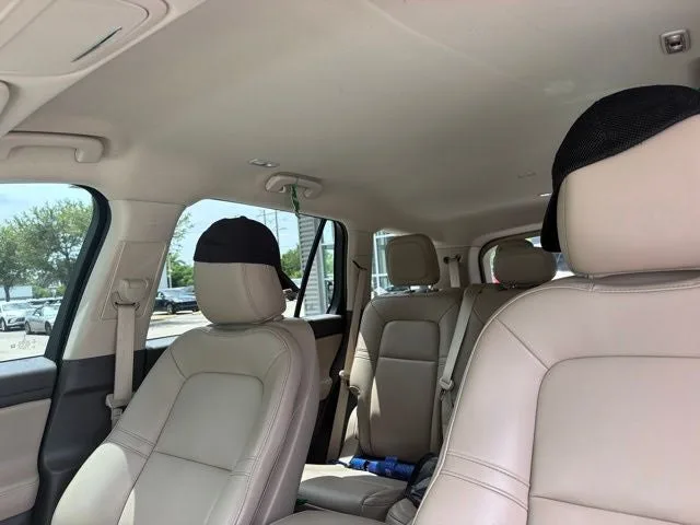 2024 Lincoln Aviator Premiere Premium photo 3