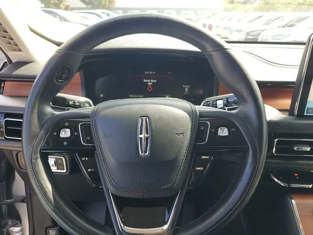 2020 Lincoln Aviator Reserve Premium photo 19