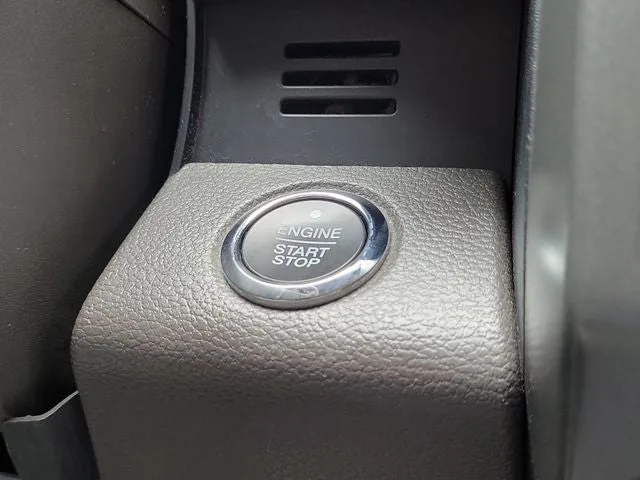 2020 Ford Expedition XLT photo 22